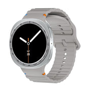 For Samsung Galaxy Watch8 40mm Speed Bezel and Wavy Grain Stitched Color Buckle Silicone Watch Band(Gray Silver)