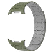For Samsung Galaxy Watch8 / Watch8 Classic Integrated Magnetic Silicone Watch Band(Green+Gray)