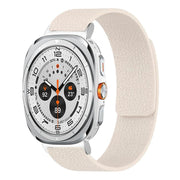 For Samsung Galaxy Watch Ultra 47mm / Ultra 2025 Lychee Texture Soft Magnetic Silicone Watch Band(Starlight)