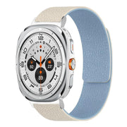 For Samsung Galaxy Watch Ultra 47mm / Ultra 2025 Lychee Texture Soft Magnetic Silicone Watch Band(White Blue)