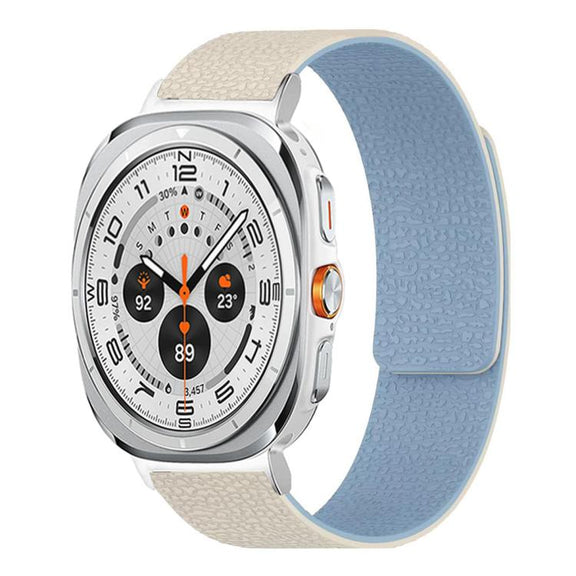 For Samsung Galaxy Watch Ultra 47mm / Ultra 2025 Lychee Texture Soft Magnetic Silicone Watch Band(White Blue)