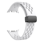 For Samsung Galaxy Watch8 / Watch8 Classic Mesh Magnetic Silicone Watch Band(White)