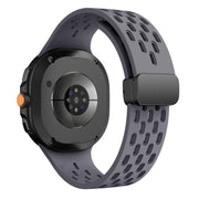 For Samsung Galaxy Watch8 / Watch8 Classic Mesh Magnetic Silicone Watch Band(Space Gray)