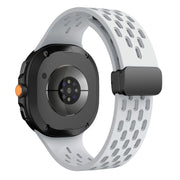 For Samsung Galaxy Watch8 / Watch8 Classic Mesh Magnetic Silicone Watch Band(Gray)