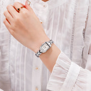 SKMEI 1407 Business Fashion Watch with Diamonds Delicate and Elegant Square Zinc Alloy Quartz Watch for Women Silvery