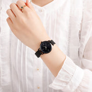 SKMEI 1528 Simple Fashion Lady Watch Casual Netting Scale(Black)