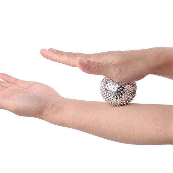1 Pair Magnetic Massage Ball Relax Muscle Finger Plantar Pressure Massage Stab Ball, Size:5.6cm(Silver)
