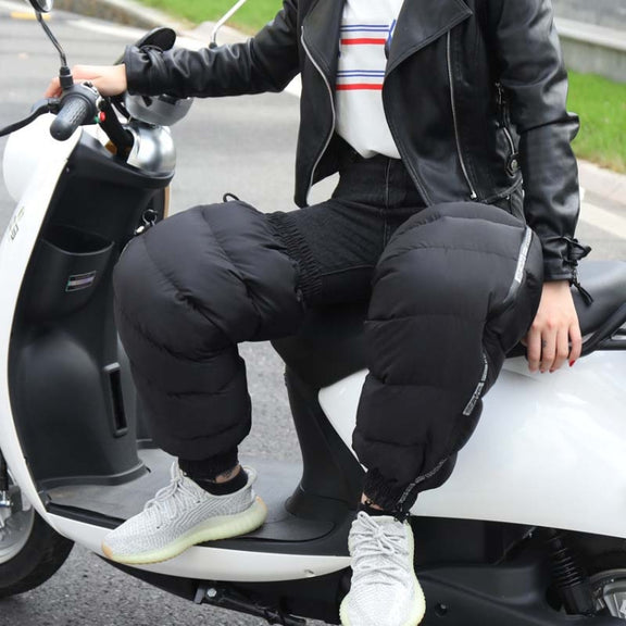 Electric Bicycle Winter Motorcycle Windshield Water-resistant Warm Leg Cover Plus Velvet Padded Knee Pads, Size:70cm Lengthened and Enlarged(Black)