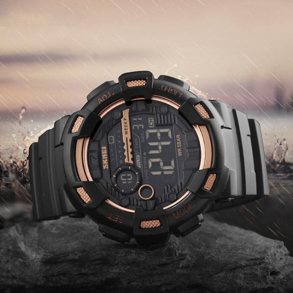 SKMEI 1243 Men Sports Watch Outdoor Water-resistant Digital Watch(Red)