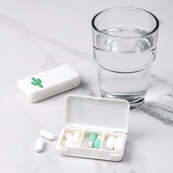 8 PCS Small Portable Moisture-proof Sealed Medicine Box 3 Compartments A Day Medicine Divided(Pineapple)