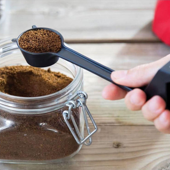 5 PCS Cartoon Giraffe Shape Coffee Spoon Coffee Bean Powder Quantitative Spoon Metering Plastic Spoon(Black)