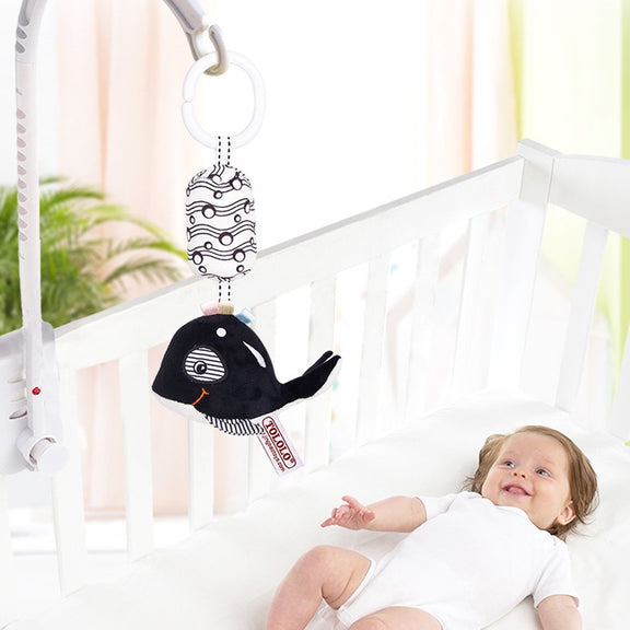 TOLOLO T168231-4 Newborn Bed Bell Early Education Toy Visually Inspires Black And White Wind Chimes Baby Bed Hanging(4C Tropical fish)