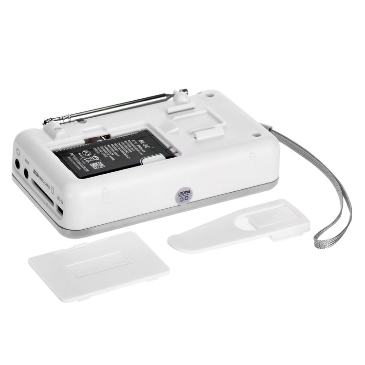 L-938  MP3 Audio Player FM Radio Support  SD MMC Card AUX-IN Earphone-out(White)
