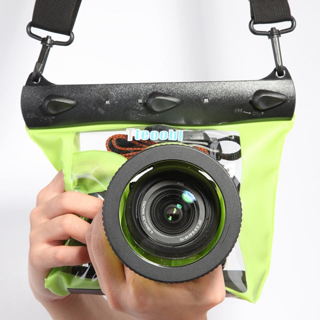 Tteoobl  20m Underwater Diving Camera Housing Case Pouch  Camera Water-resistant Dry Bag, Size: L(Green)