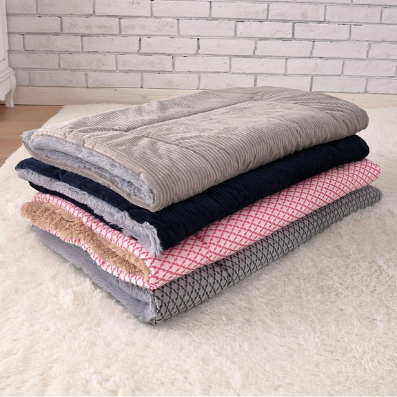 Double Sided Pet Mat Four Seasons Warm Dog Blanket,Size: L(Wick Strip Dark Blue)