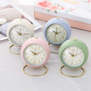 Round Metal Clock Silent Children Electronic Alarm Clock with Light(Pink)