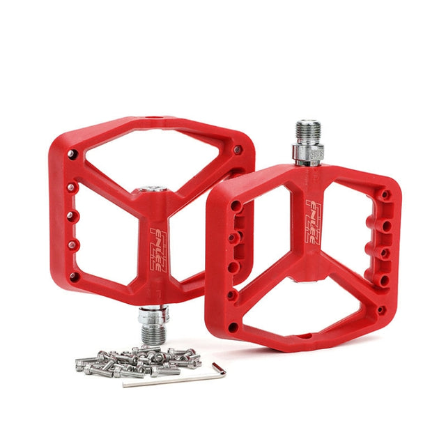 ENLEE F228 1pair Bicycle Nylon Pedals Mountain Bike Widened Riding Footrests(Red)