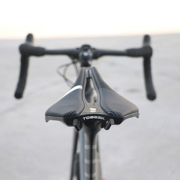 TOSEEK Bicycle Shock-absorbing Comfortable Widened Saddle(Black)