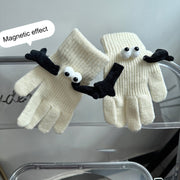 Fall Winter Couple Students Magnetic Warm Gloves Cute Dolls Outdoor Hand In Hand Mittens, Size: Average(White)