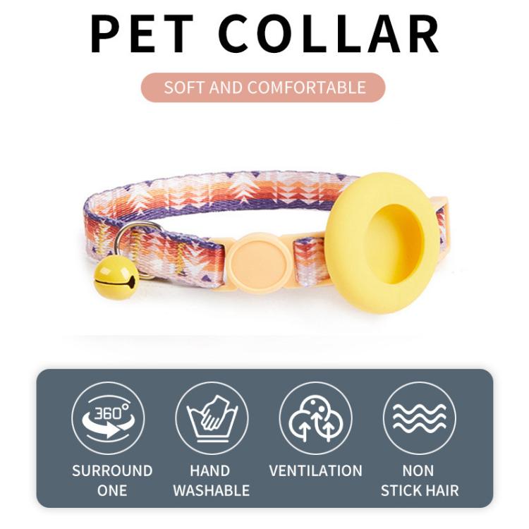 For Airtag Tracker Protective Case Cat Collar GPS Locator Protective Case With Bell(Black Night Beach)