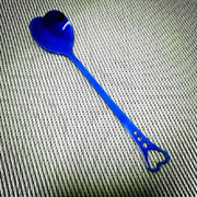 2 PCS Stainless Steel Spoon Portable Metal Coffee Teaspoon Creative Love Heart Shaped Wedding Party Gift Dinnerware, Color:Blue Porous Love