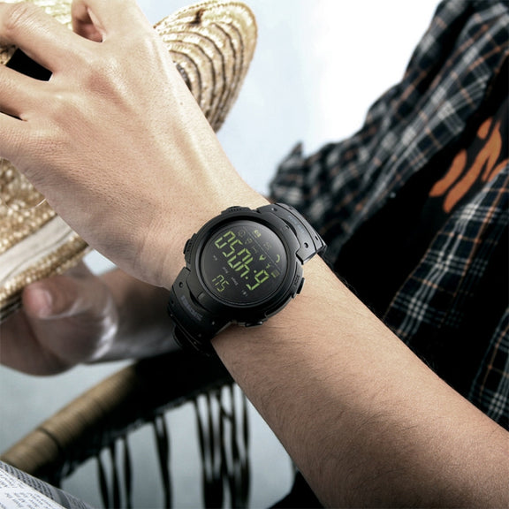 SKMEI 1301 Multifunction 50m Water-resistant Sports Bluetooth Smart Watch, Compatible with Android & iOS System(Black)