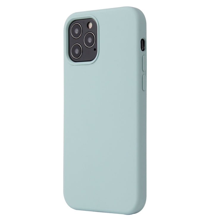 For iPhone 13 Solid Color Liquid Silicone Shockproof Protective Case(Emerald Green)