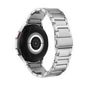 For Samsung Galaxy Watch5 / Watch5 Pro / Watch4 / Watch4 Classic Universal Titanium Alloy Three Plants Flat Buckle Watch Band(Silver)