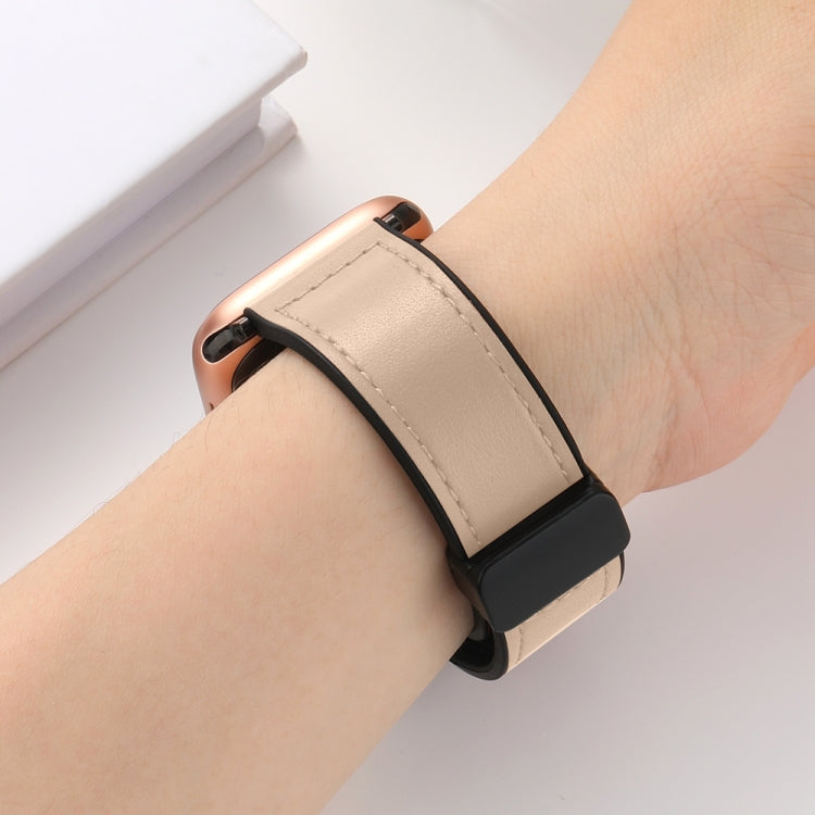 Magnetic Folding Silicone Leather Watch Band For Apple Watch Ultra 49mm / Series 8&7 45mm / SE 2&6&SE&5&4 44mm / 3&2&1 42mm (Apricot)