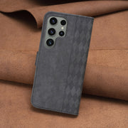 For Samsung Galaxy S23 Ultra 5G Plaid Embossed Leather Phone Case(Black)