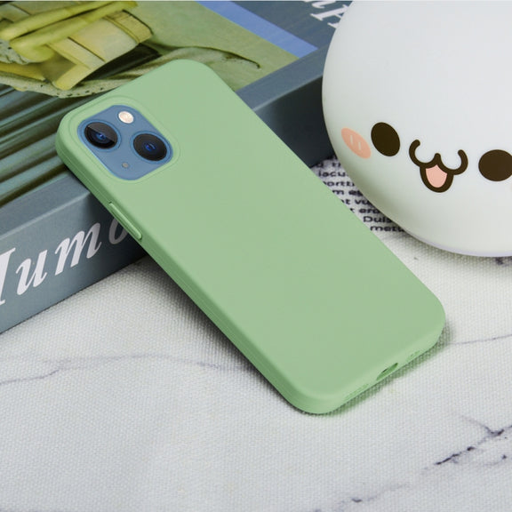 For iPhone 15 Solid Color Silicone Phone Case(Mint Green)
