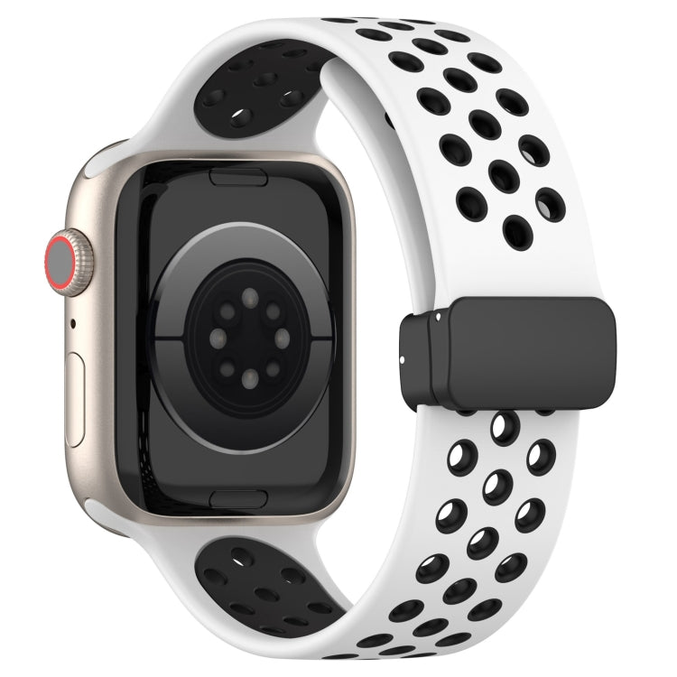 For Apple Watch Series 9 45mm Magnetic Buckle Silicone Watch Band(White Black)