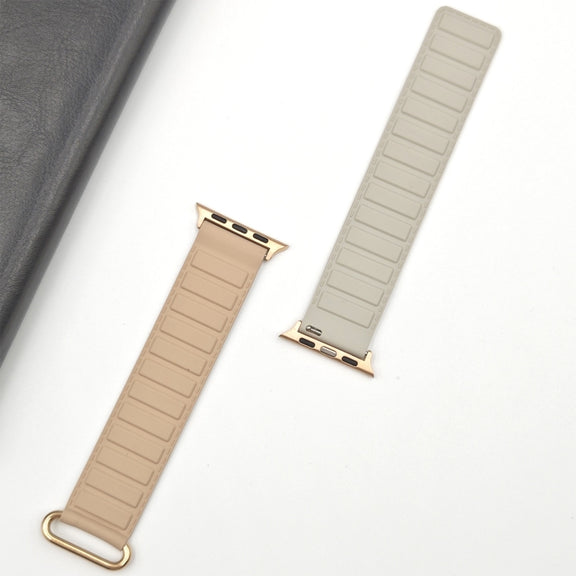 For Apple Watch 9 41mm Reverse Buckle Magnetic Silicone Watch Band(Rose Buckle Milk Grey)