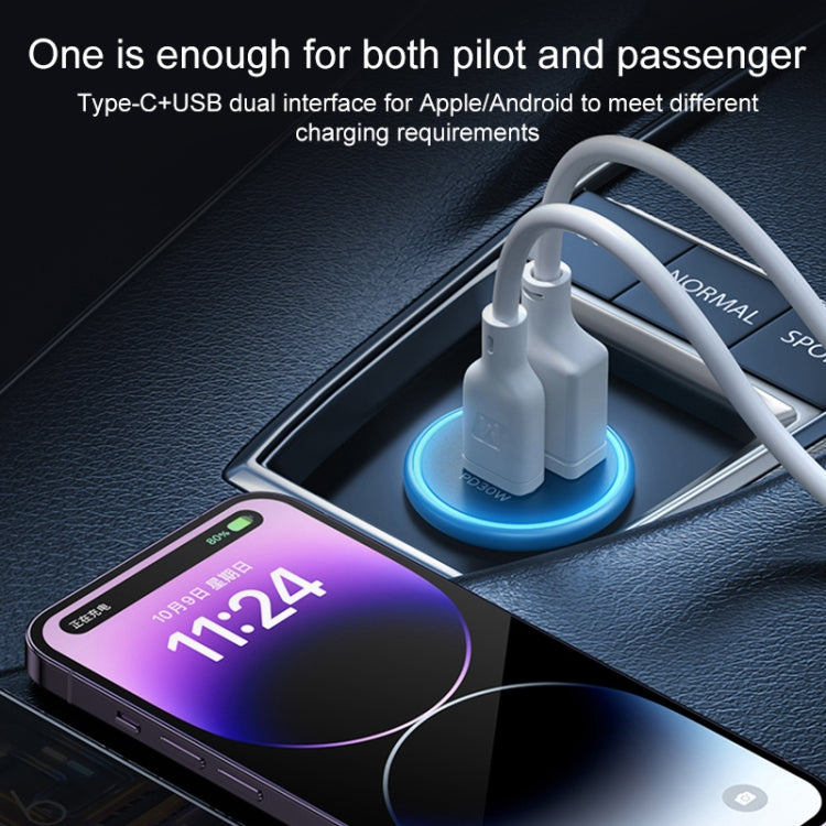 MOMAX UC18 30W Dual Port QC3.0 Car Fast Charger - Car Charger by MOMAX | Online Shopping South Africa | PMC TechLife
