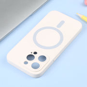 For iPhone 15 Pro Liquid Silicone Magsafe Phone Case(White)