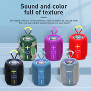 T&G TG-658 Outdoor USB High Power 8W Heavy Bass Wireless Bluetooth Speaker(Red)