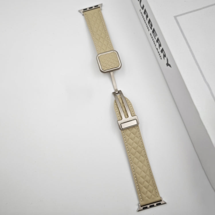 For Apple Watch Series 9 45mm Rhombus Pattern Magnetic Square Buckle Leather Watch Band(Red)