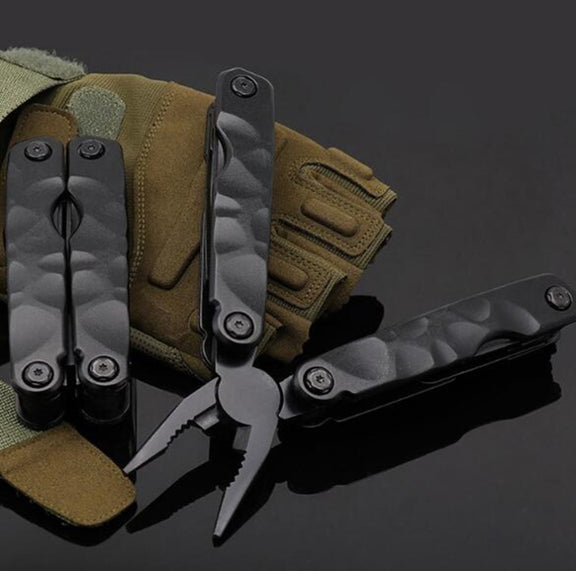 11 in 1 Outdoor Camping Survival Tool Foldable Multifunctional Pocket Plier(Standard Version)