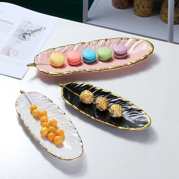 Phnom Penh Ceramic Dessert Plate Feather Plate Banana Leaf Fruit Dried Fruit Storage Tray, Size: Small (Matte  Black)