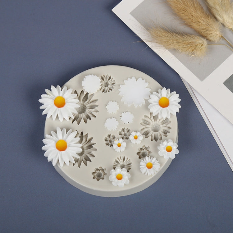 Flower Mold DIY Crystal Drip Silicone Mold, Specification: Small Daisy